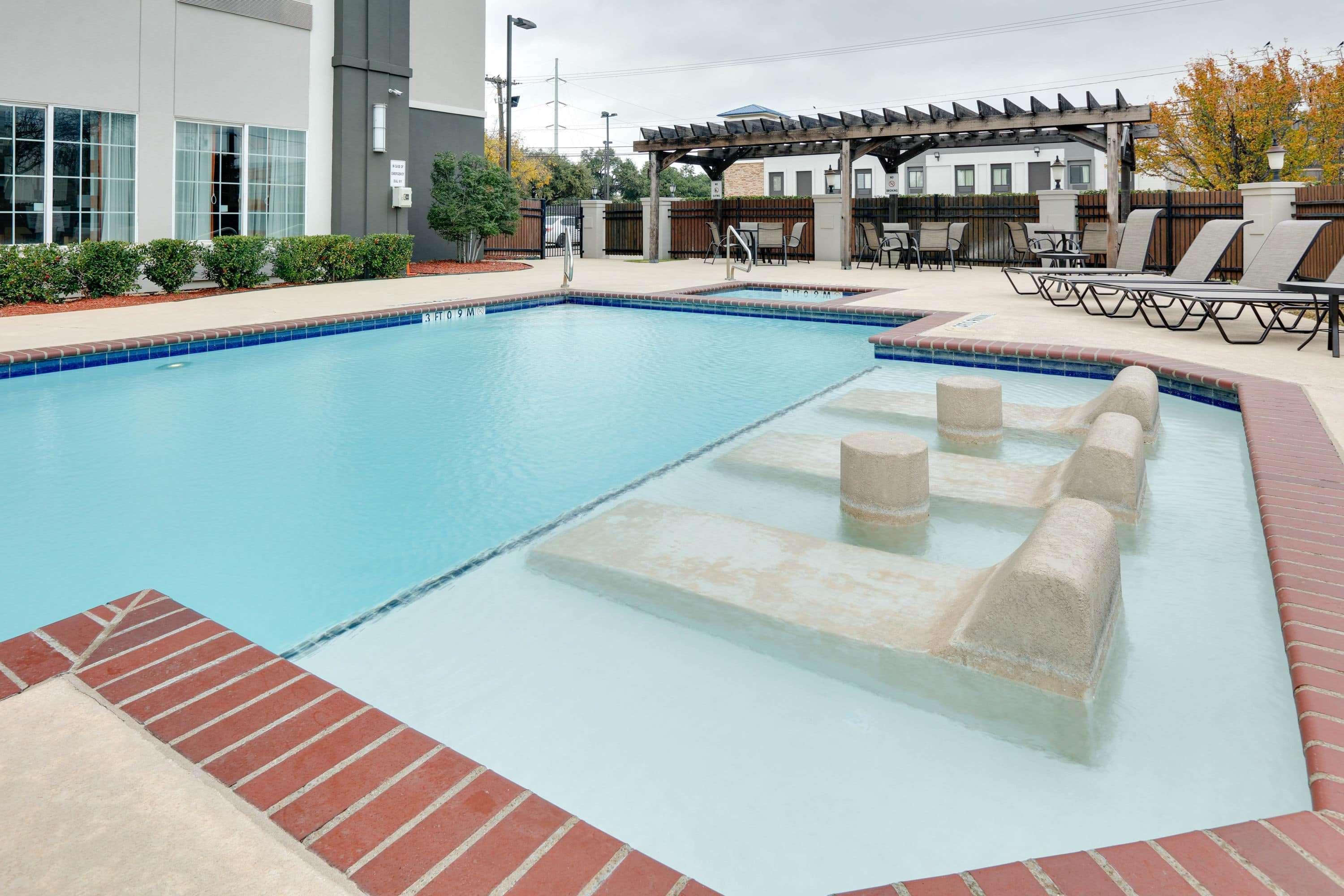 La Quinta By Wyndham Dallas Love Field Exterior foto